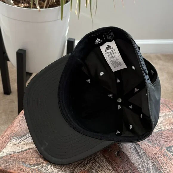 Bongo Tampa Bay Lightning Hockey Ball Cap and XL T-Shirt - Picture 10 of 10